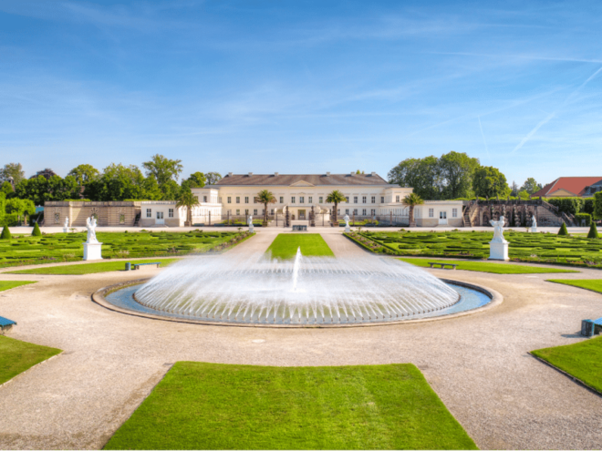 Hanover: Royal Gardens of Herrenhausen Guided Tour - Included Tour Features