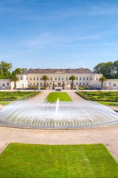 Hanover: Royal Gardens of Herrenhausen Guided Tour - Cancellation and Booking