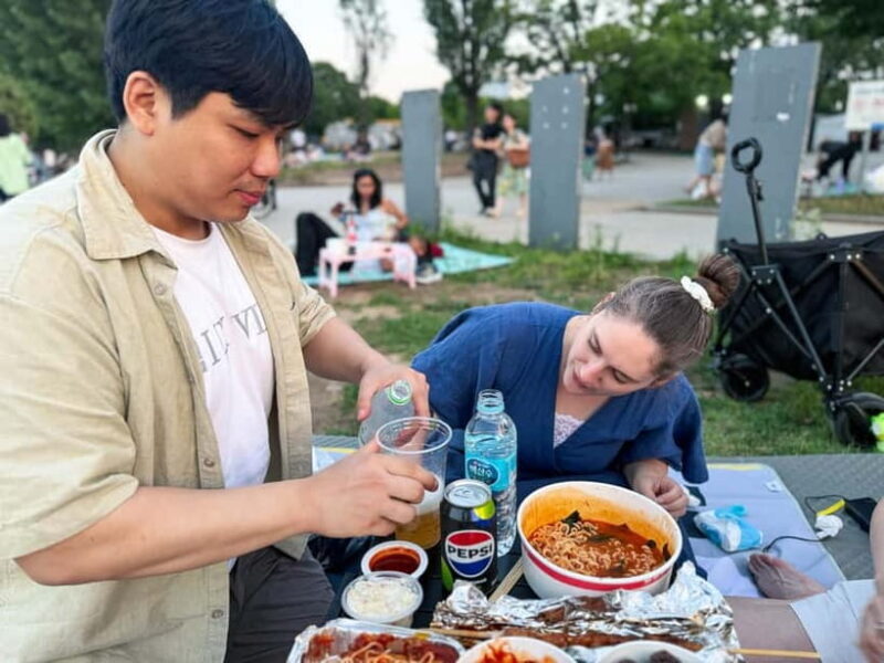 Han's River Picnic in Center of Seoul - FAQ