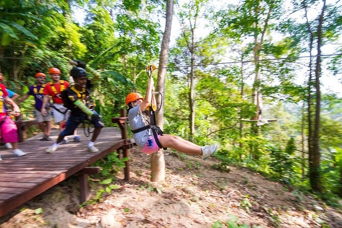 Hanuman World Phuket - Start Time