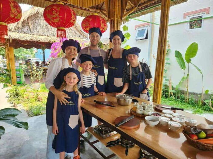 Hao Coconut: Hoi An Basket Boat Tour W 2-Ways by Private Car - Booking and Payment Options