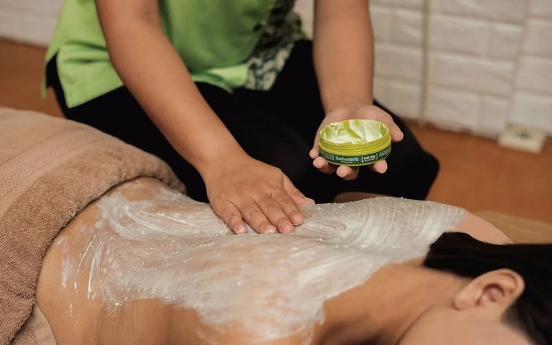 Happy Healthy Reflexology & Family Massage Alam Sutera in Tangerang - A practical pause in Alam Sutera