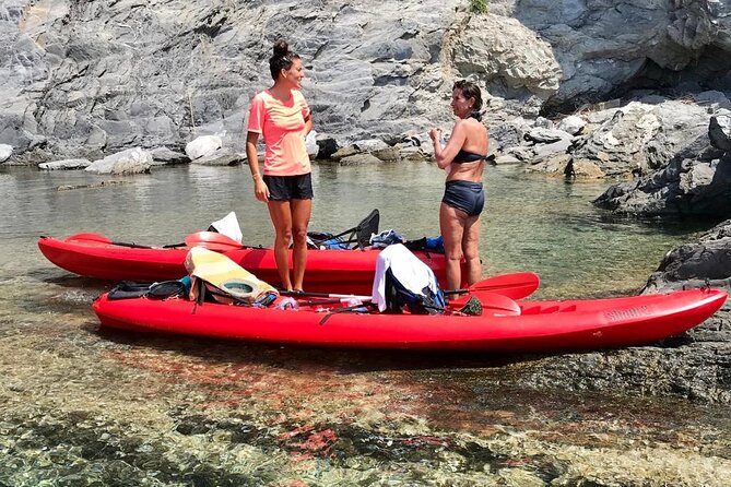 Happy Hour Kayak Tour in Cinque Terre - Tips for Booking a Happy Hour Kayak Tour in Cinque Terre
