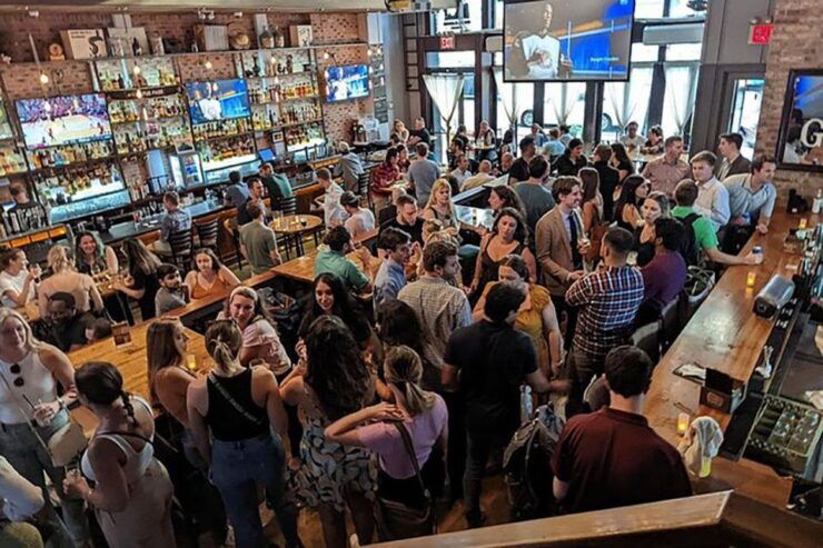 Happy Hour Pub Crawl - Duration and Rating