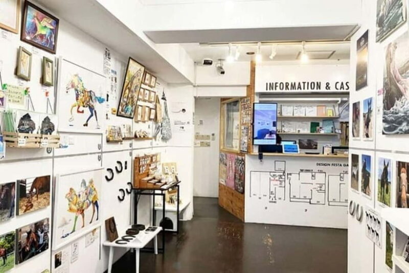 Harajuku: Art Gallery Tour with Okonomiyaki Cooking Lesson - Exploring Harajuku with a Guide