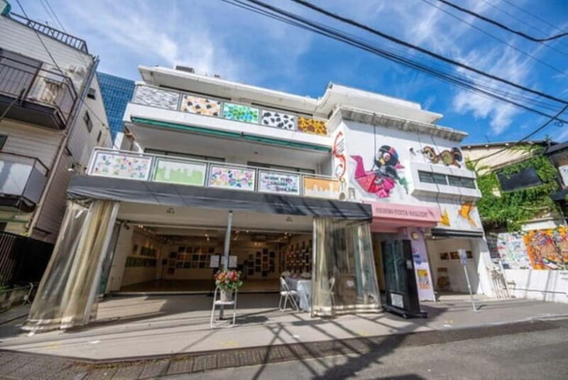 Harajuku: Art Gallery Tour with Okonomiyaki Cooking Lesson - A Detailed Look at the Tour Experience