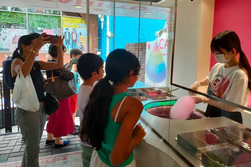 Harajuku Fun Food Tour Free For Kids With A Friendly Guide - Harajuku in four hours: sweet stalls and shrine paths