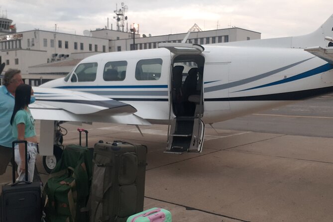 Harare International Airport Private Traveler Assistance - Private Transportation