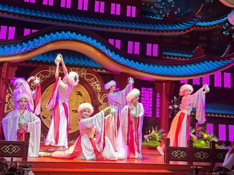 Harbin: Dinner Show with Costumes and Performances - Good To Know