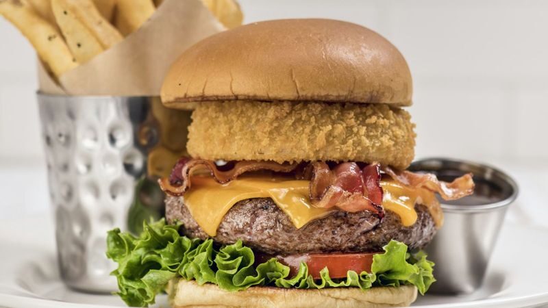 Hard Rock Cafe Lisbon Dining Experience - How to fit it into a Lisbon day