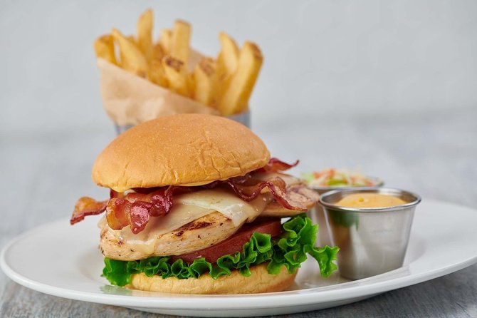 Hard Rock Cafe Niagara Falls New York - Convenient Location Near Niagara Falls