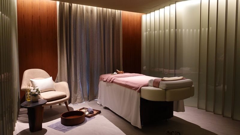 HARNN Heritage Spa Riverside in Bangkok - Getting there by BTS and shuttle boat