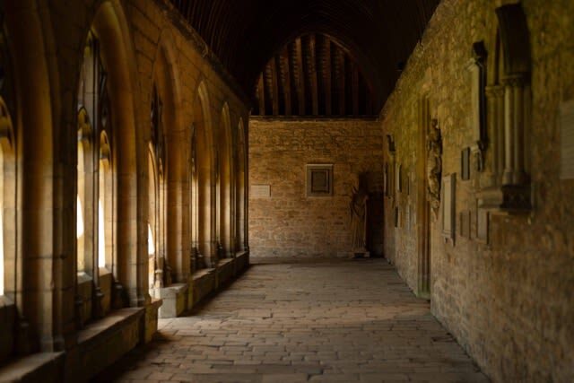 Harry Potter 1.5-Hour City Highlights Tour - Divinity School and other stops can change
