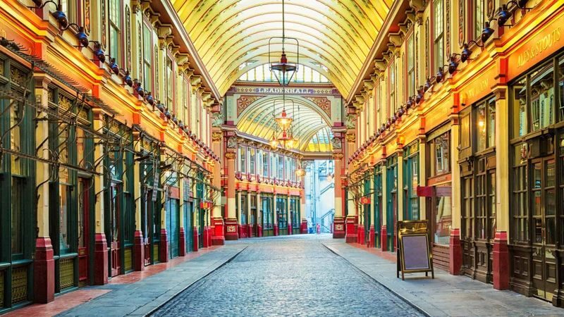 Harry Potter Film Locations Walking Tour in London - Practical details that can make the walk easier
