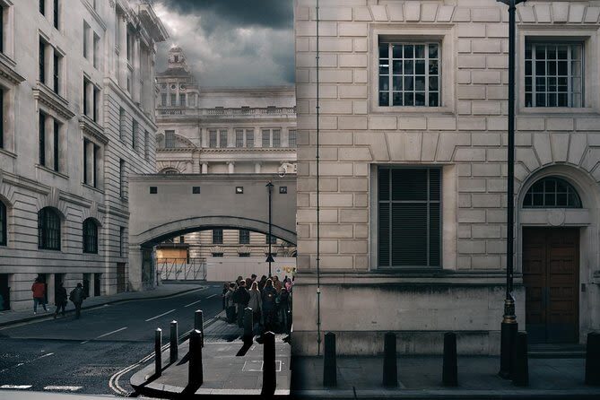 Harry Potter tour with optional ride in London - Choosing the boat or Underground package