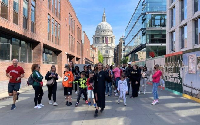 Harry Potter Walking Tour, Visit to the Film Locations. - Additional Information