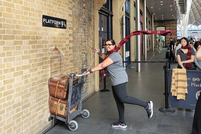 Harry Potter Walking Tour With Platform 9 3/4 - Suitable for All