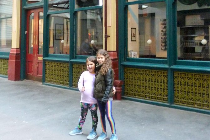 Harry Potter Witchcraft and Wizardry Guided Tour for Kids and Families in London - Meeting Point and Logistics