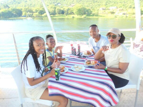Hartebeespoort: Boat Cruise With Food - Frequently Asked Questions