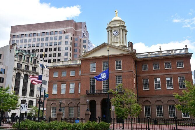 Hartford Historic Downtown GPS Self Guided Audio Walking Tour - The Sum Up