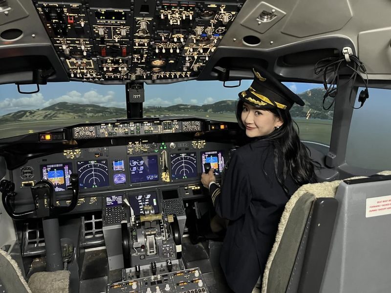 Hartman Aviation Flight Experience Base - Who will enjoy this most?