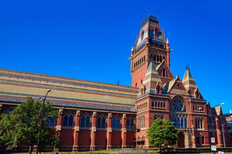 Harvard Yard Outdoor Escape: The Mysterious Porcelain Club - Activity Overview and Reviews