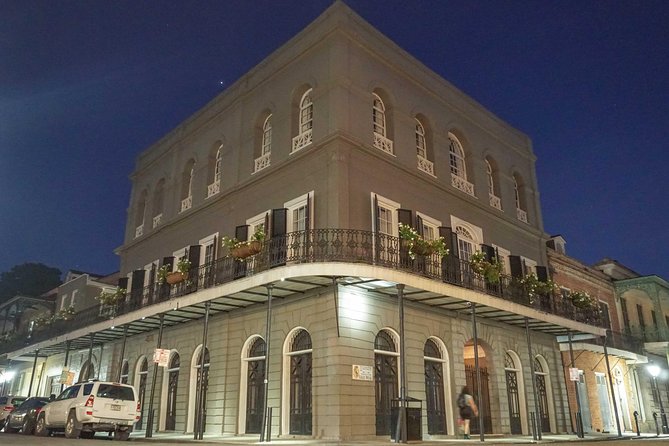 Haunted Crawl: New Orleans Exclusive Haunted Tour - Storytelling Skills of Experienced Guides