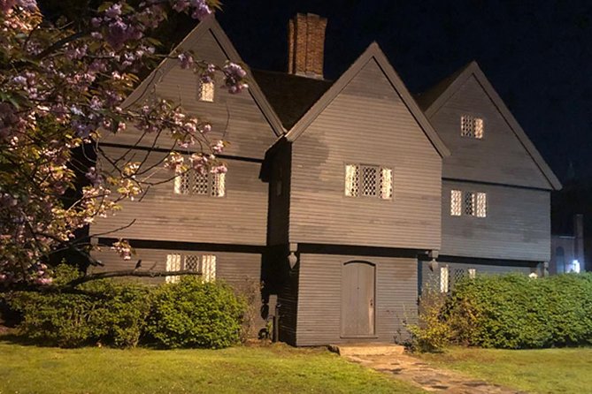 Haunted Footsteps Ghost & Paranormal Salem Tour - Tour Overview and Inclusions