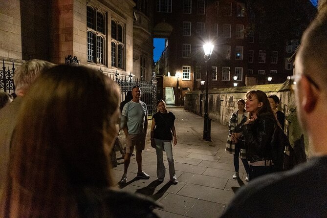 Haunted London Pub Walking Tour - Tips for a Hauntingly Good Time