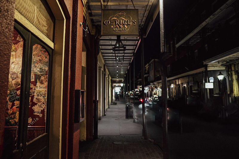 Haunted Pub Crawl Tour by New Orleans Ghost Adventures - Ghost stories set the tone for a French Quarter walk