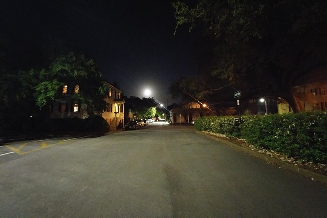 Haunted Savannah Pub Crawl - Cancellation Policy and Weather Considerations