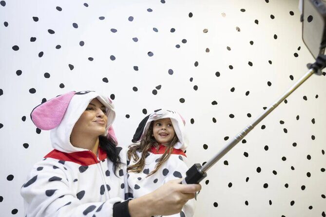 Have fun at Selfie Experience Split - What is Selfie Experience Split?