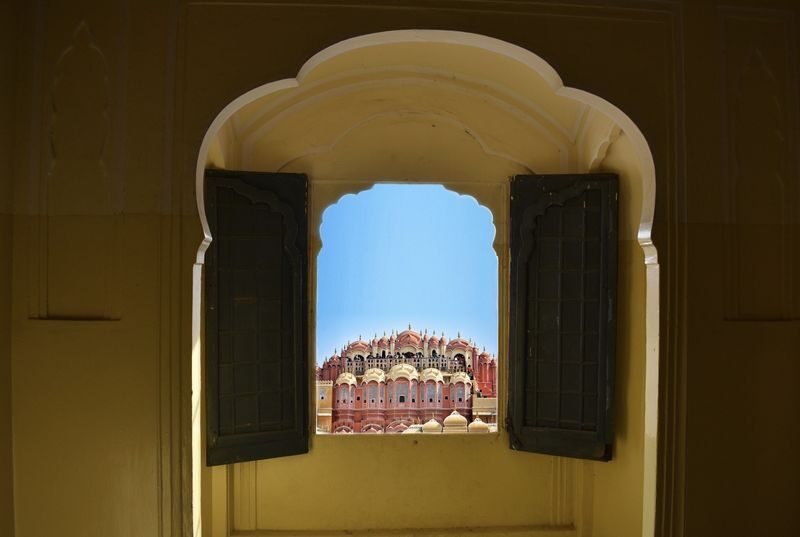 Hawa Mahal Ticket with Optional Guide - Is the optional guide worth it?