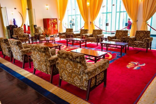 HCM: War Remnants Museum & Independence Palace Walking Tour - Meeting Point and Guide Information