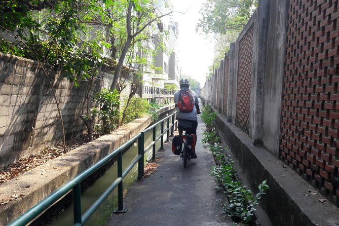 HD-03 Wanglang Cycling to See Rare Royal Barge Museum and Riverside Communities - Royal Barge Museum
