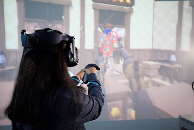 HeadRock VR Sentosa PLAY 3 - Meeting and Pickup