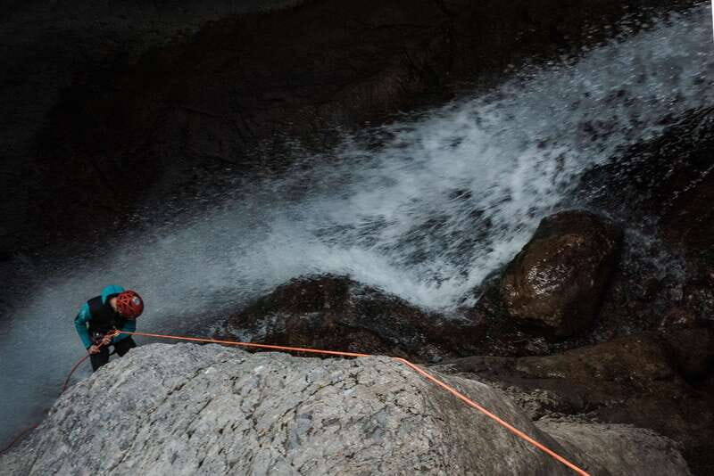 Heart Creek Canyoning tour - Beginner friendly - Near Banff - Who Should Consider This Tour?