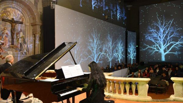Heart of Florence: Dinner and Three Tenors Concert Ticket - Meeting Point and Seat Options