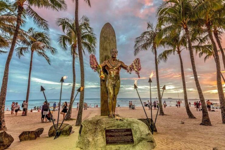 Heart of Waikiki Walking Tour: Audio Tour Guide - Tour Experience and Highlights