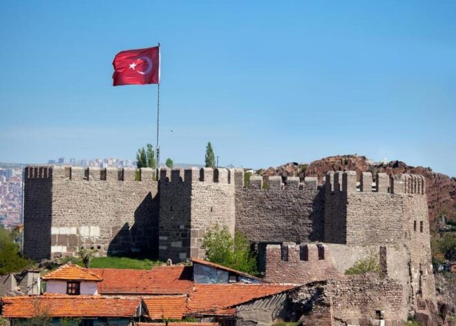 Heartbeat of Ankara: A Romantic Two-Hour Stroll - Romantic Charm of Ankara