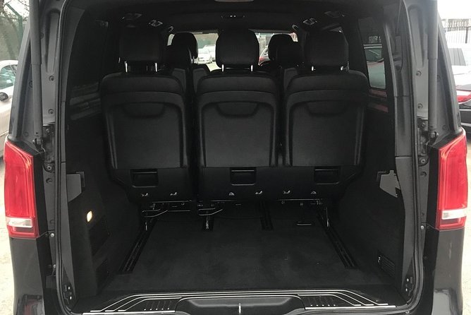 Heathrow Airport Private Transfers To/From London (Postcode E1 to E14) - Booking Details