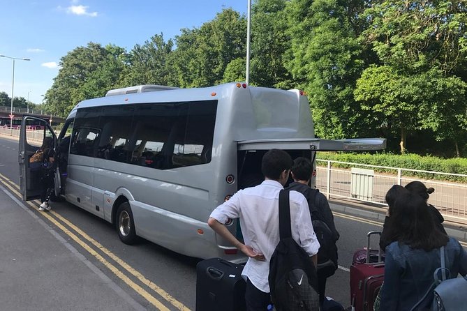 Heathrow Airport Private Transfers To/From London (Postcode SW5 to Sw11) - The Sum Up