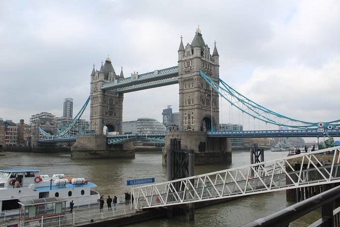 Heathrow Airport to Central London Private Round Trip Transfer - What To Expect