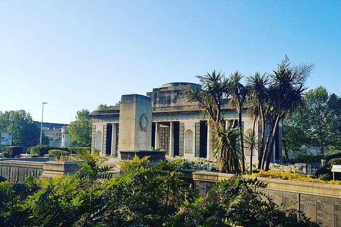 Heathrow Layover Private Guided London Tour by Black Cab - Pricing