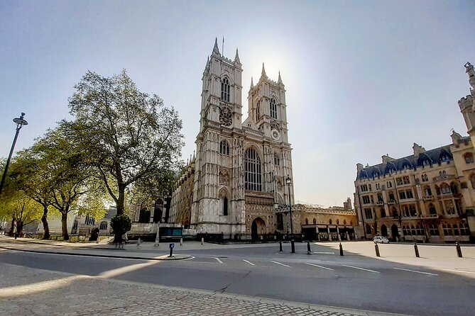 Heathrow to Hotel Transfer With Private London Tour - Frequently Asked Questions