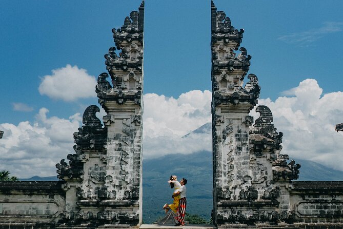 Heaven Gate, Waterfal, Rice Terrace & Ubud Swing With Photographer - Tour Highlights