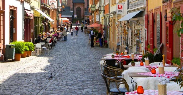 Heidelberg: City of Romance 2-Hour Walking Tour - Highlights of the City of Romance
