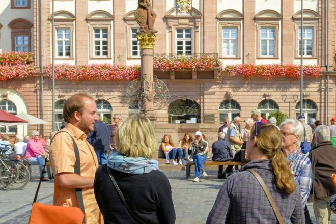 Heidelberg: Entertaining Guided Tour to Old Town Highlights - Statue of Hercules and Its Connection to the City
