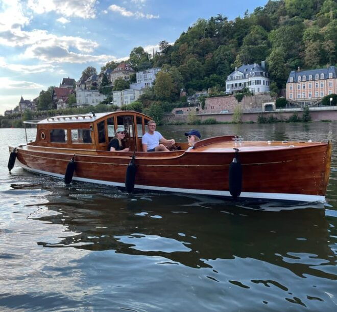 Heidelberg: Exclusive Private Boat Trip for Couples - Included Amenities