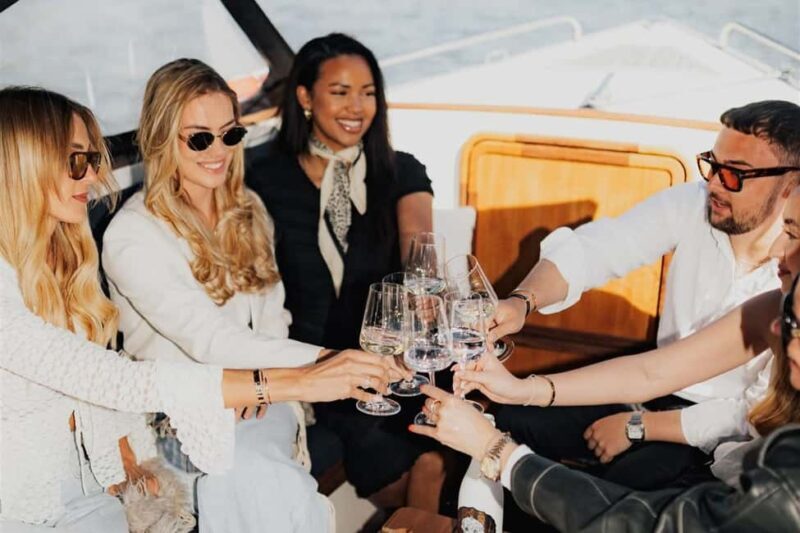 Heidelberg: Private boat trip with captain, 1.5 hours, up to 12 guests, from 40 per person. - Exploring Heidelberg from the Water: A Deep Dive